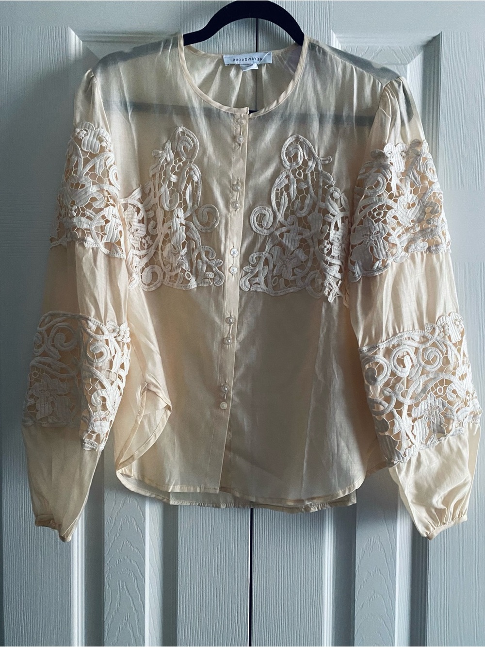 BROADWAY 38 SEMI SHEER PUFF SLEEVE LACE EMBROIDERED BOHO BLOUSE TOP Cream S